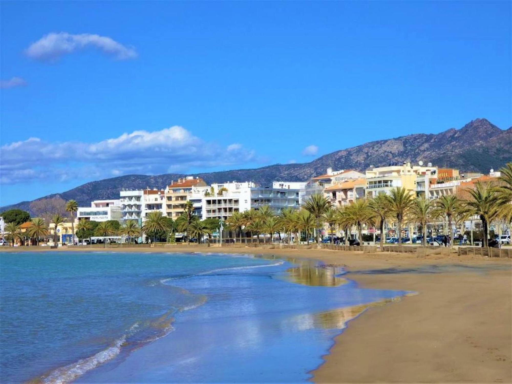 Ferienwohnung Apartamento En Roses Con Vistas Al Canal Y Piscina Exterior foto